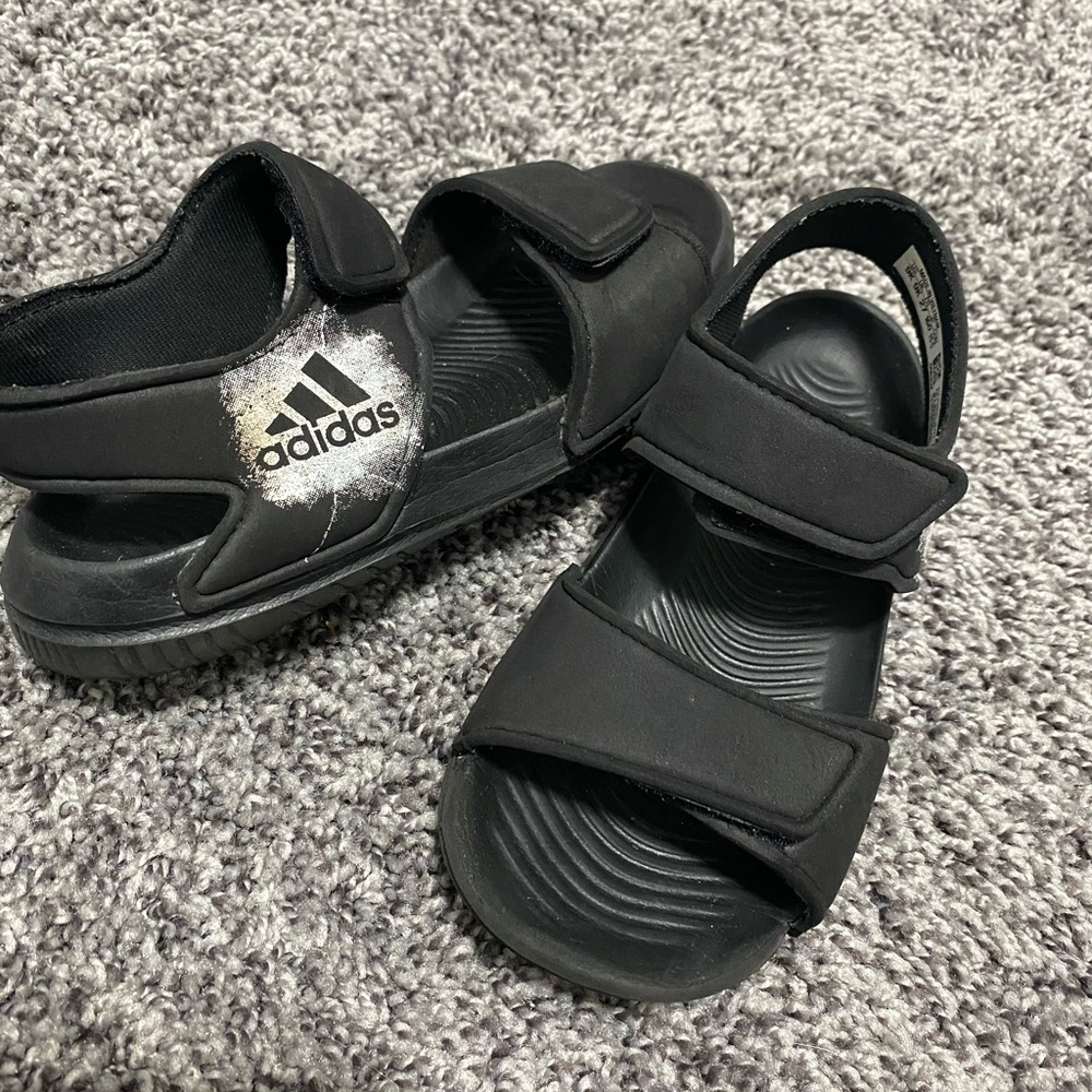 ADIDAS BOY’S SANDALS